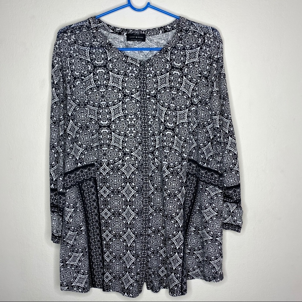 Lucky Brand Black and white Patterned Blouse Sz 1X